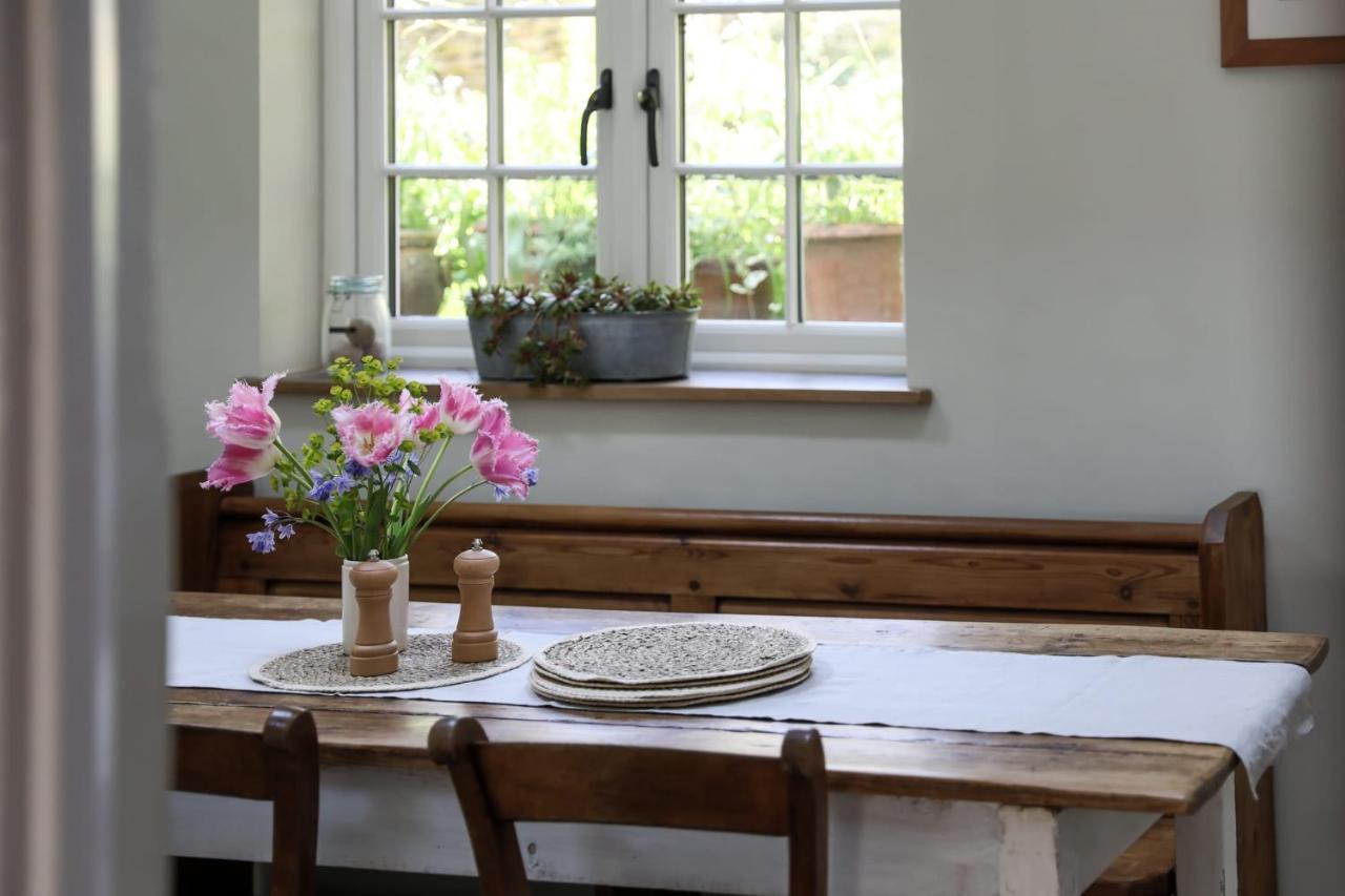 טטברי Coombers Mead Cottage מראה חיצוני תמונה